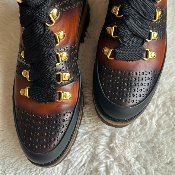 The Office of Angela Scott- Limited Edition Boots - 8/8.5 - Picture 14 of 16